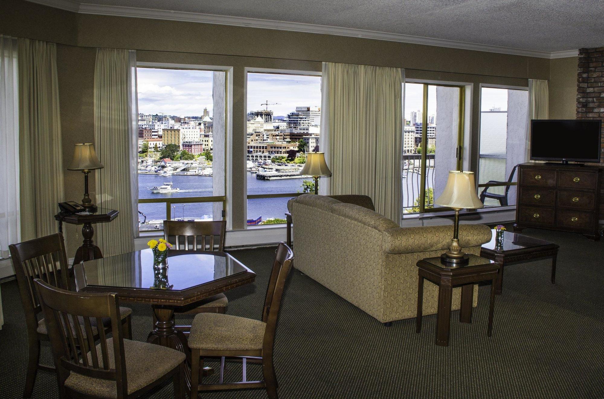 Harbour Towers Hotel & Suites Victoria Buitenkant foto