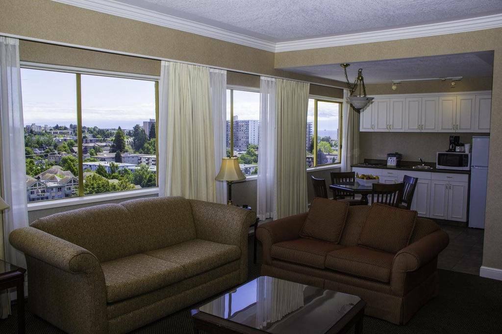 Harbour Towers Hotel & Suites Victoria Buitenkant foto